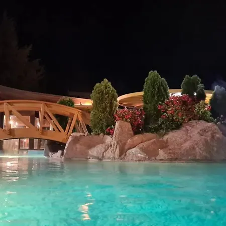 Carbona Onyx Deluxe Apartment